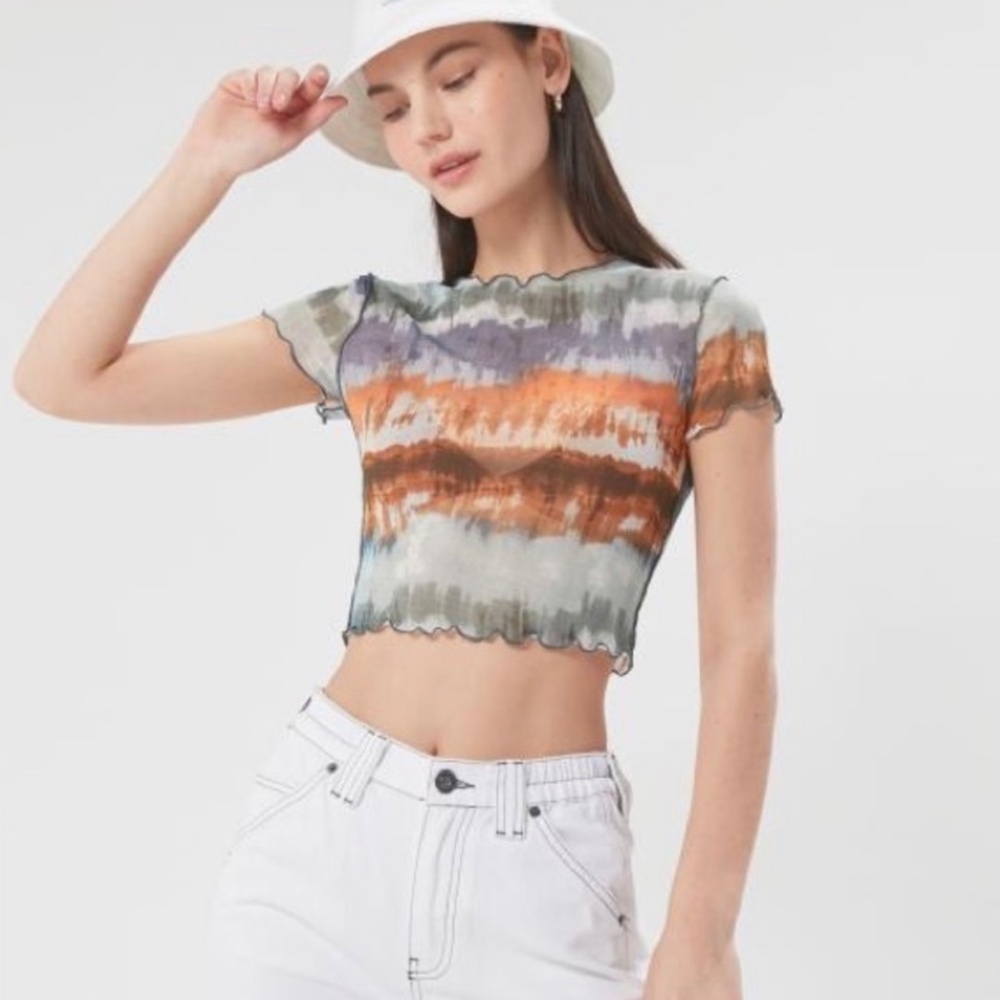 UO Cropped Mesh T-Shirt - Size S
